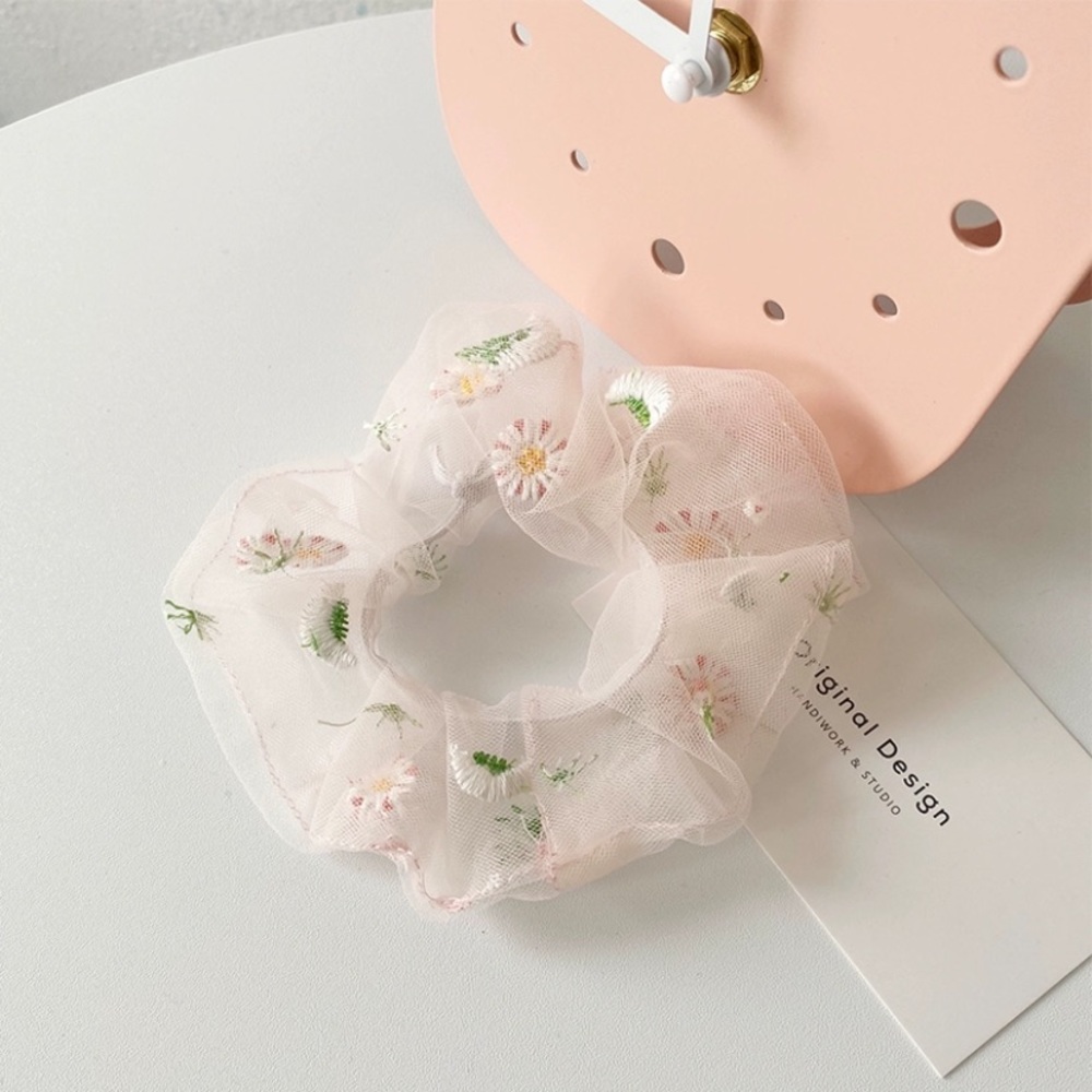 🌼Daisy floral hair tie Chiffon Scrunchie - Picture 4 of 5